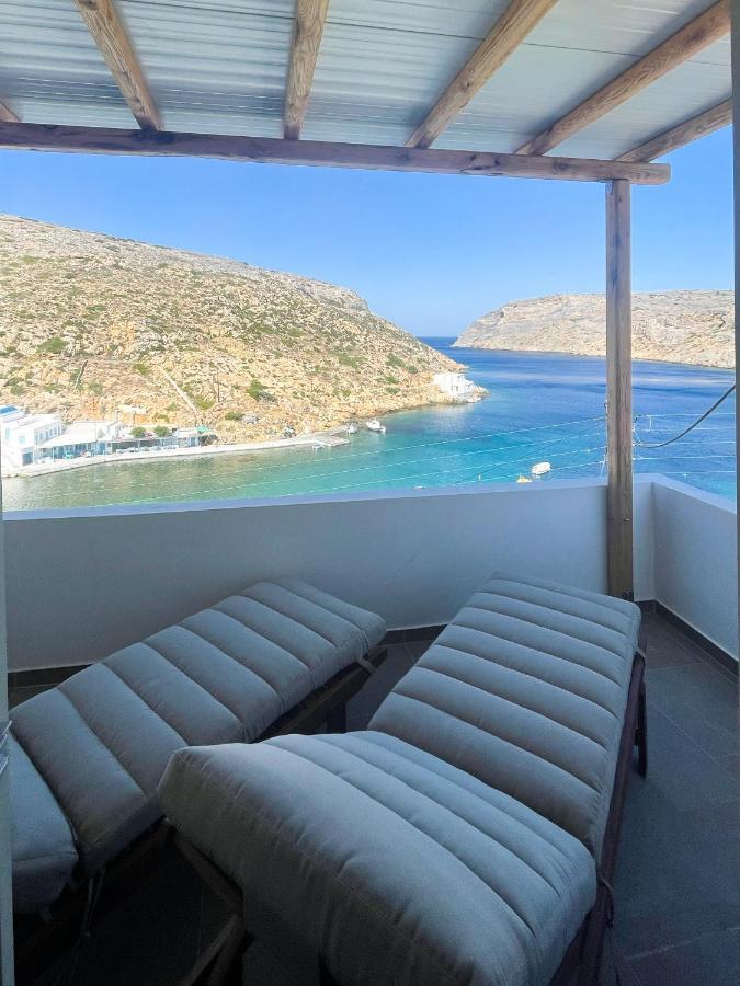 Droufakos' Home, Lux Seafront Apartment W. View 克若尼索斯 外观 照片