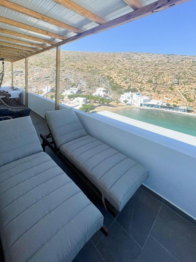 Droufakos' Home, Lux Seafront Apartment W. View 克若尼索斯 外观 照片